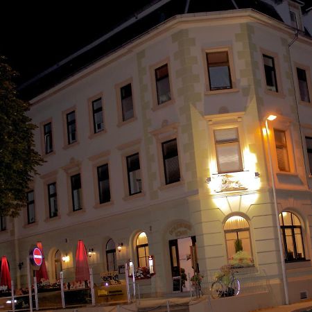 Traditionsgasthaus Goldener Loewe Riesa Restaurant & Pension Exterior photo